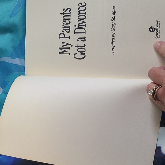 My parents Got A Divorce - Picture 3 of 12